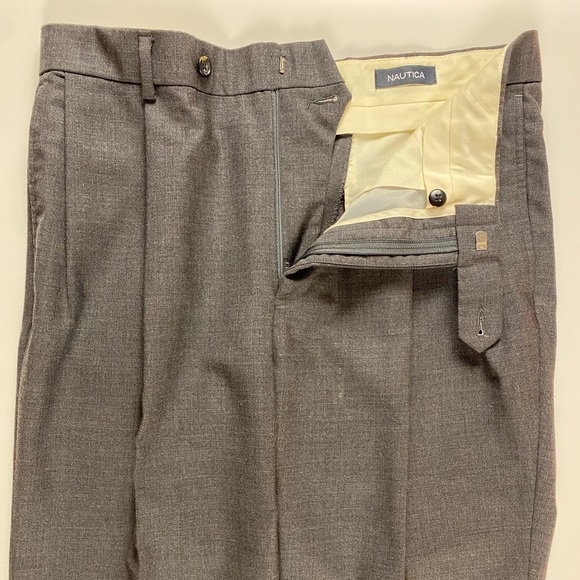 Nautica | Men’s 100% Dark Gray Wool Pleated Cuffed Dress Pants | Size 33X30 - Picture 3 of 9